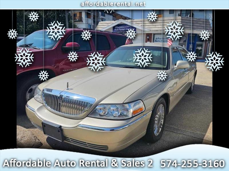 2011 Lincoln Town Car SIGNATURE LIMITED