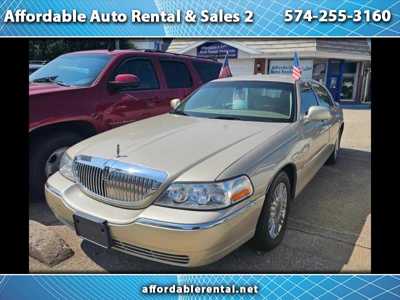 2011 Lincoln Town Car SIGNATURE LIMITED