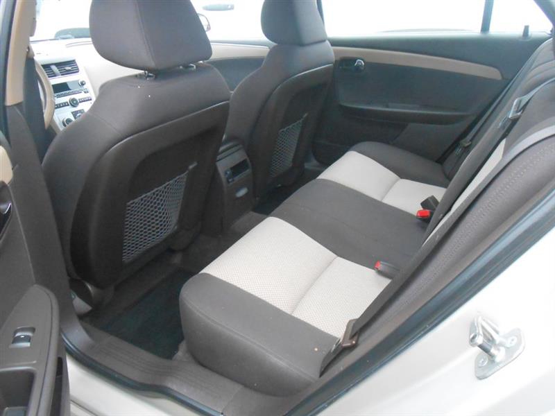 Chevrolet Malibu  2010 Chevrolet Malibu  2010
