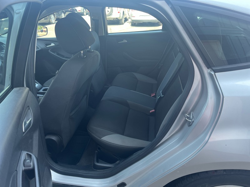 Ford Focus  2014 Ford Focus  2014