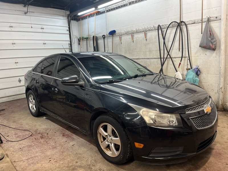 Chevrolet Cruze  2012