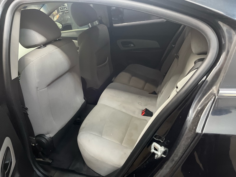 Chevrolet Cruze  2012