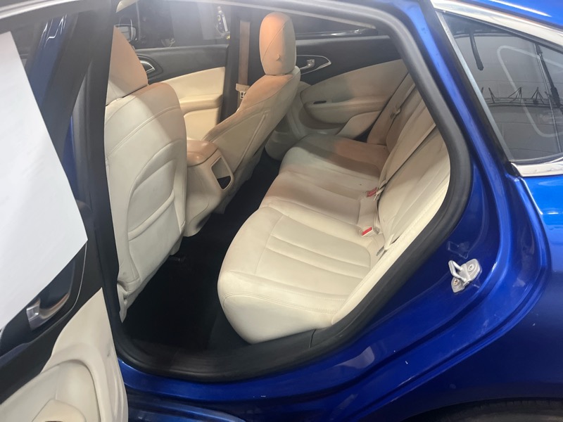 Chrysler 200  2015 Chrysler 200  2015