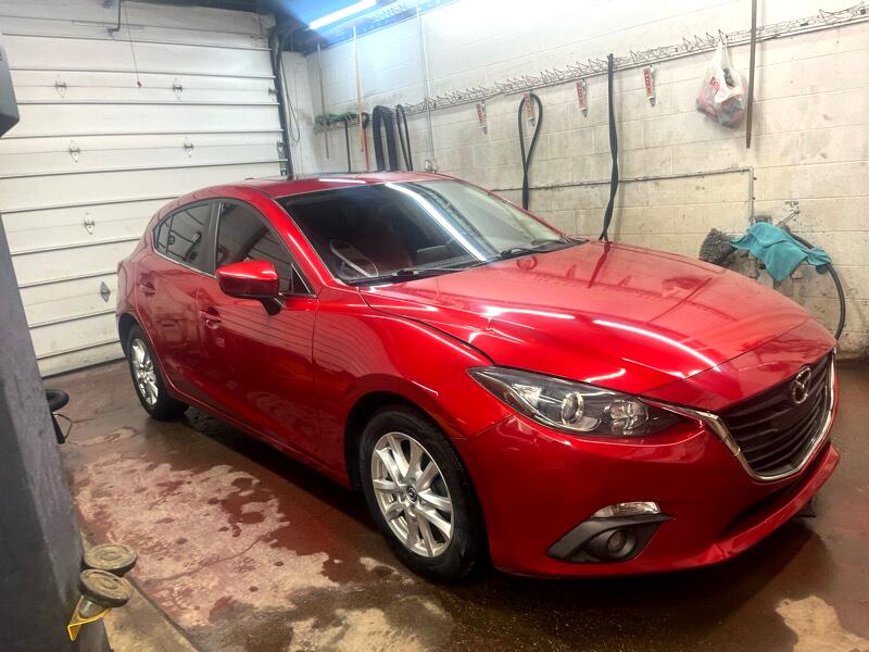 Mazda MAZDA3  2015