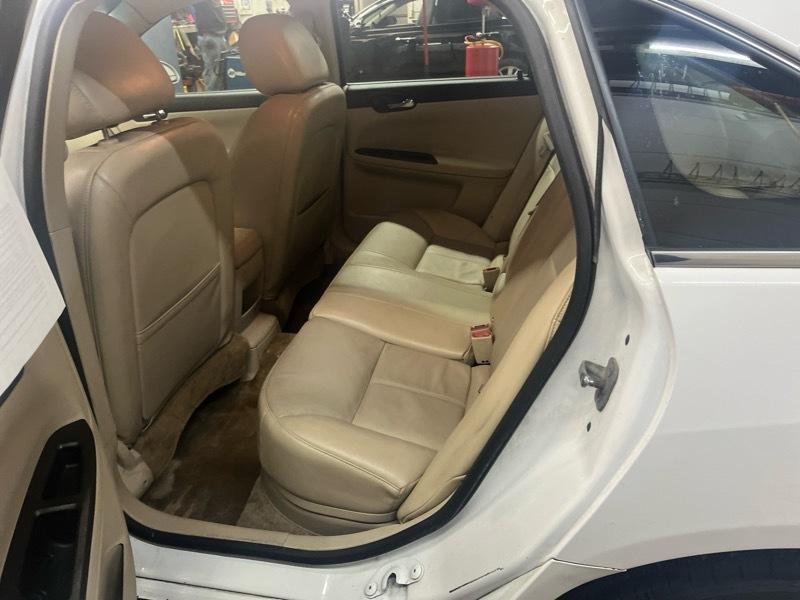 Chevrolet Impala  2010