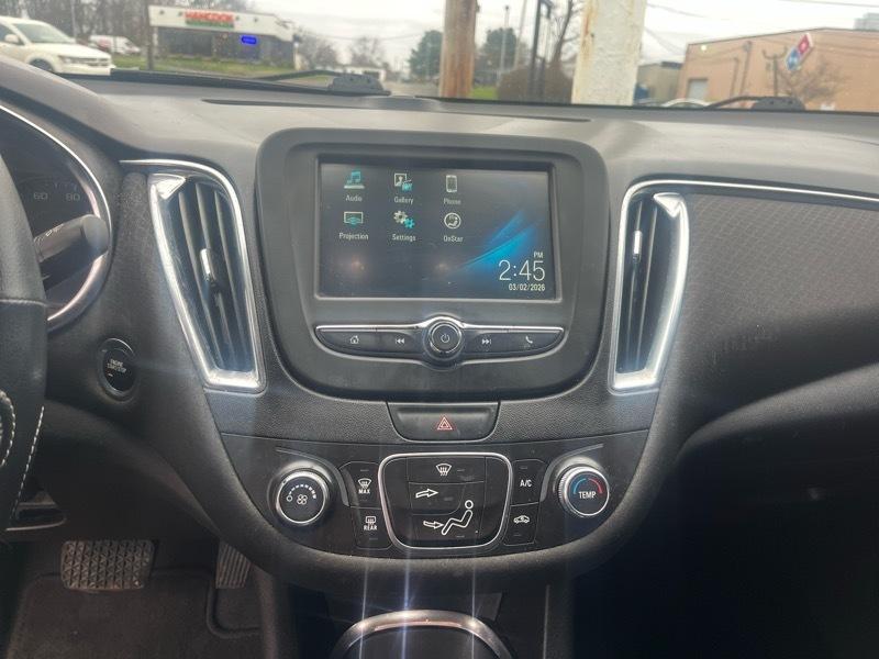 Chevrolet Malibu  2018