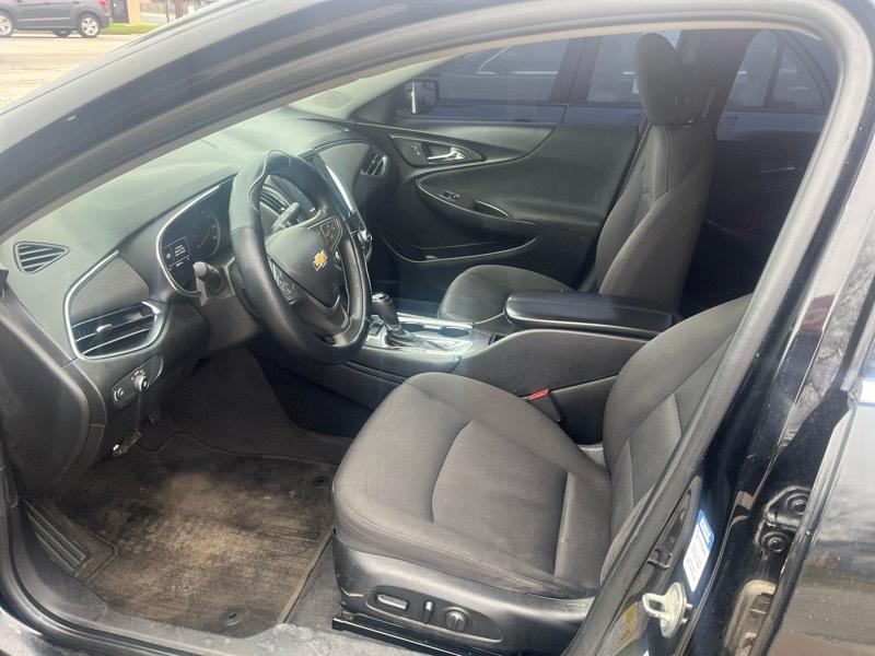 Chevrolet Malibu  2018