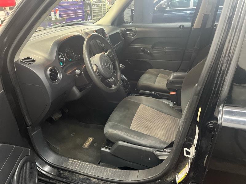 Jeep Patriot  2012