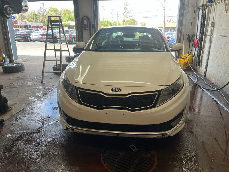 Kia Optima Hybrid  2013