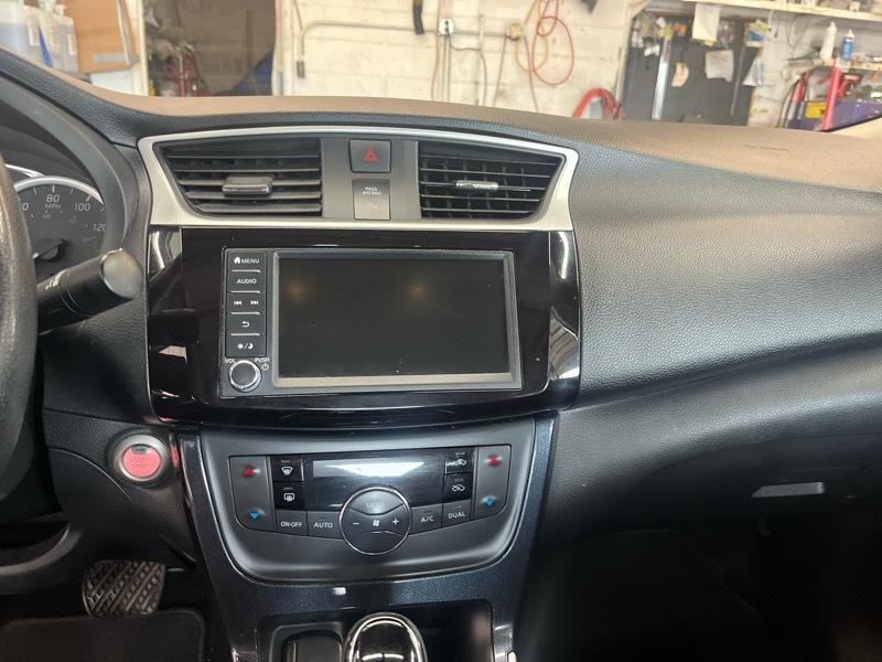 Nissan Sentra  2019