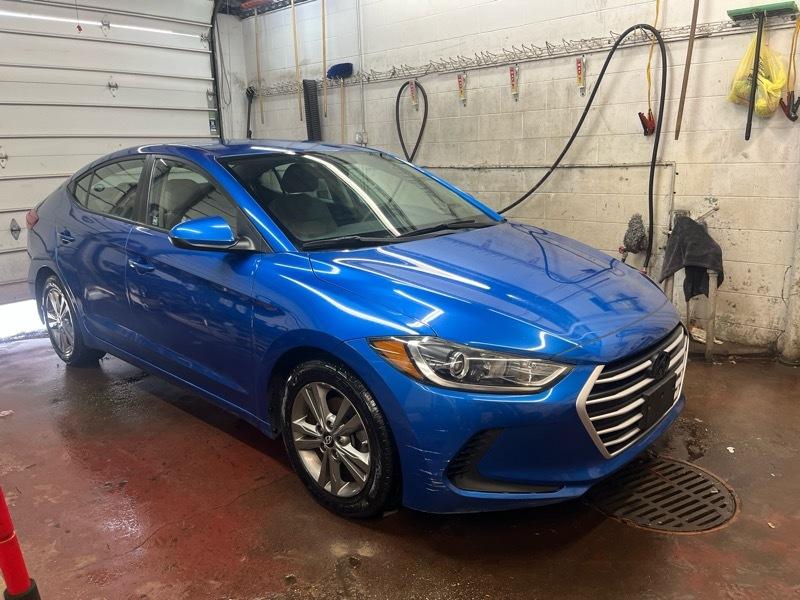 Hyundai Elantra  2018