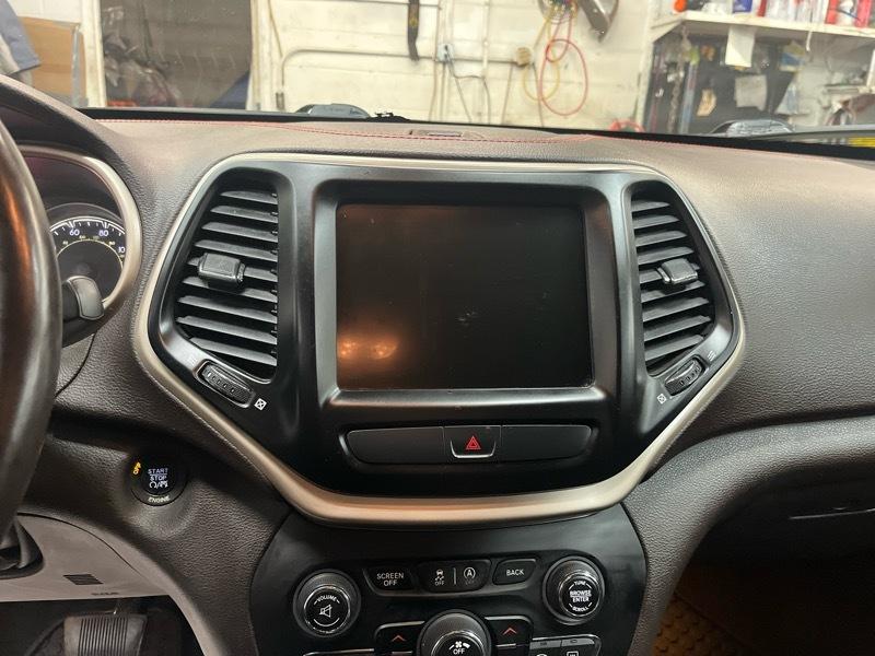 Jeep Cherokee  2015