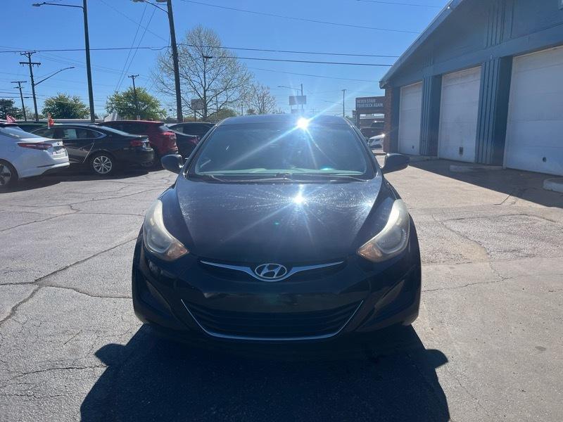 Hyundai Elantra  2015