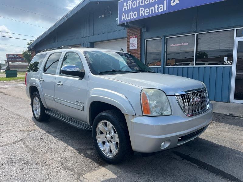 GMC Yukon  2011