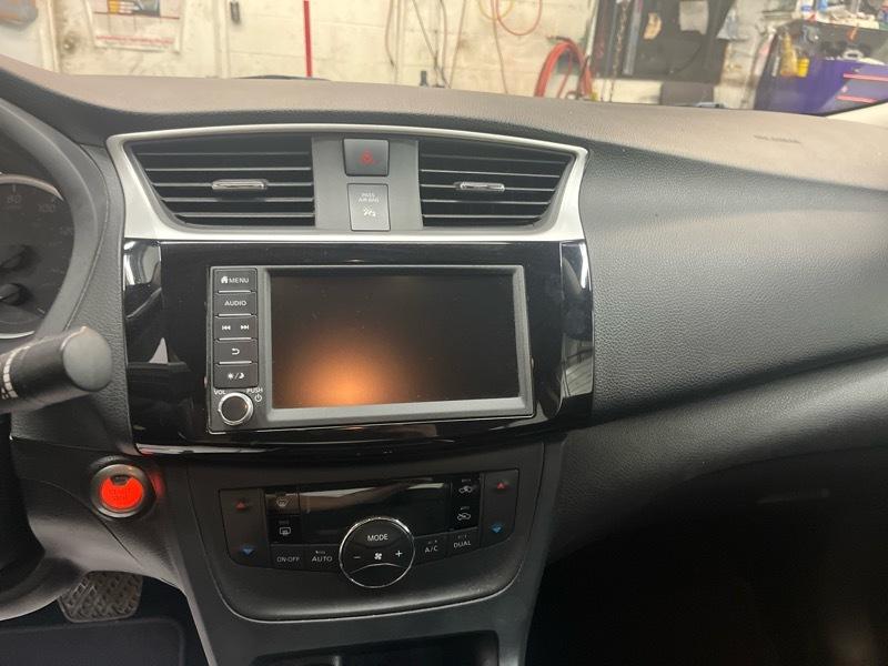 Nissan Sentra  2019