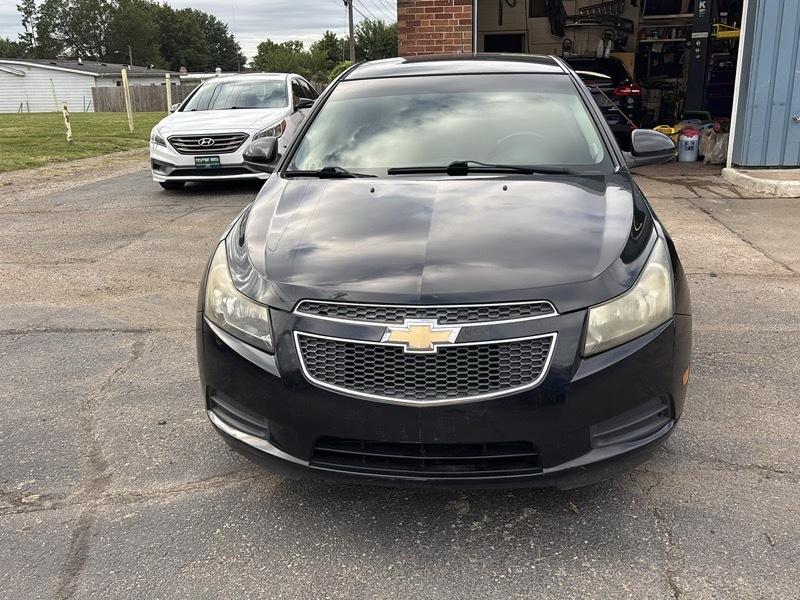 Chevrolet Cruze  2012