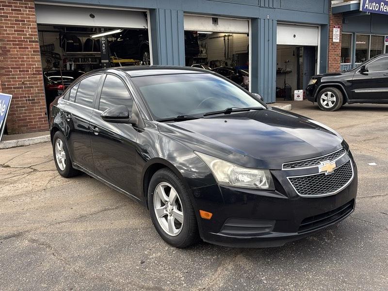 Chevrolet Cruze  2012