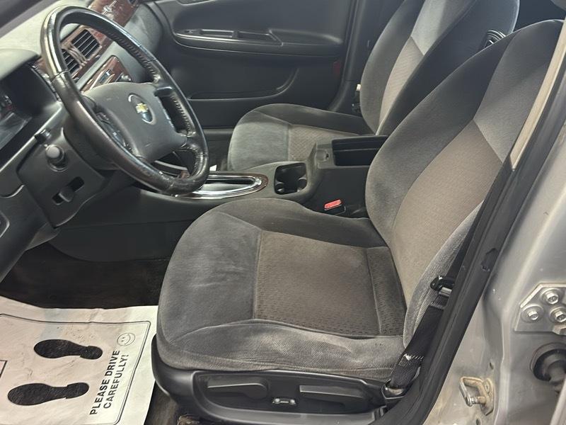 Chevrolet Impala  2011