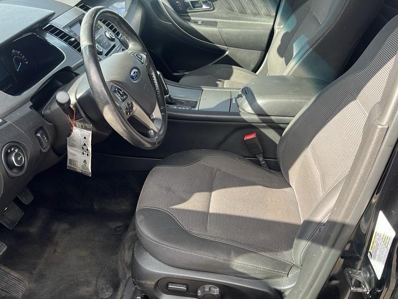 Ford Taurus  2016