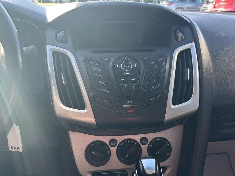 Ford Focus  2013
