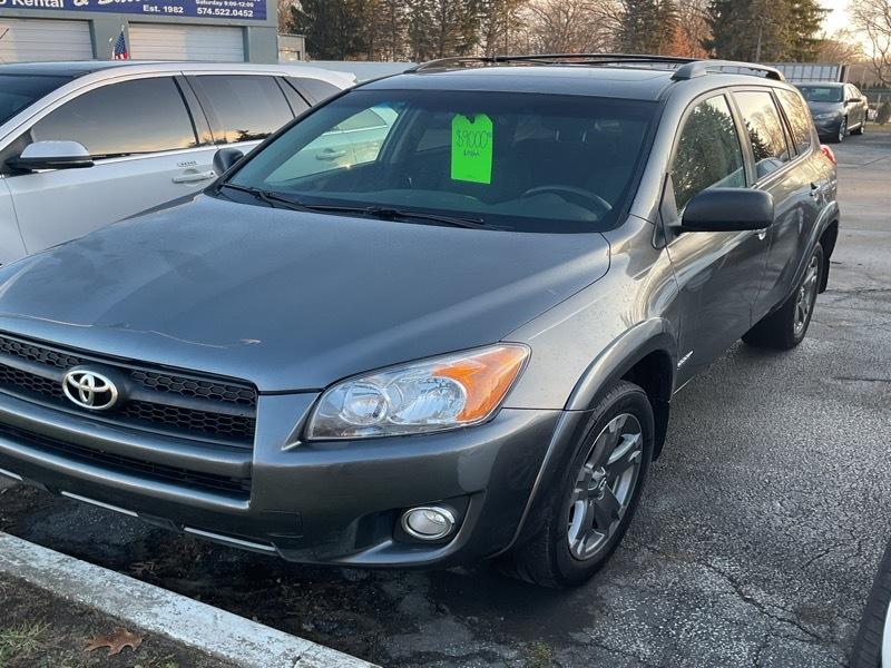 Toyota RAV4 Sport I4 4WD 2011