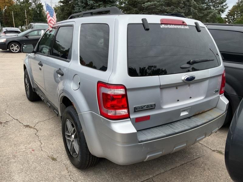 Ford Escape XLT 4WD 2011