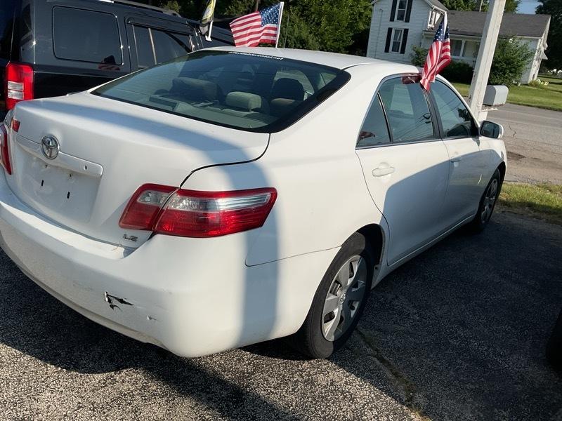 Toyota Camry SE 5-Spd AT 2009