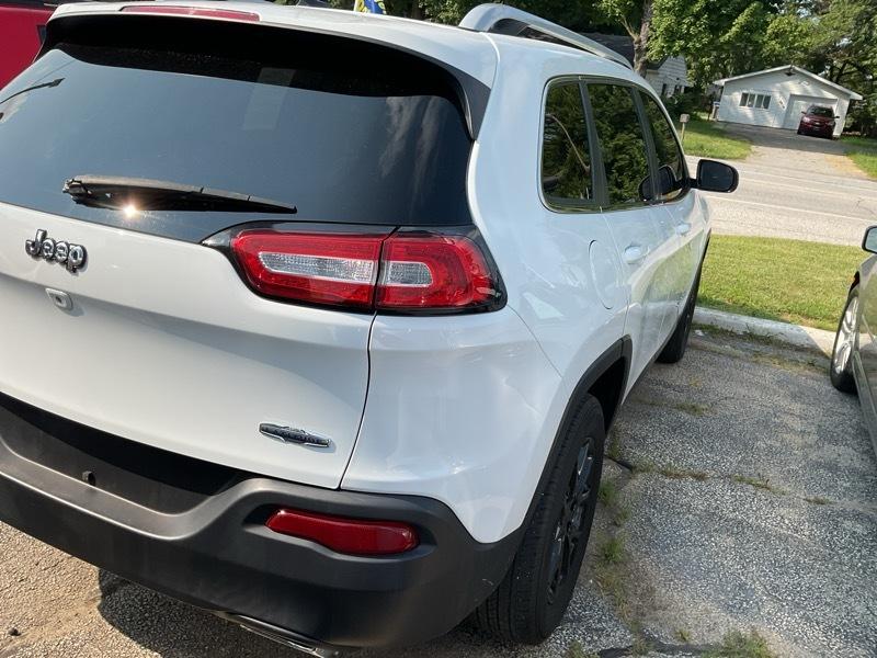 Jeep Cherokee Latitude 4WD 2015