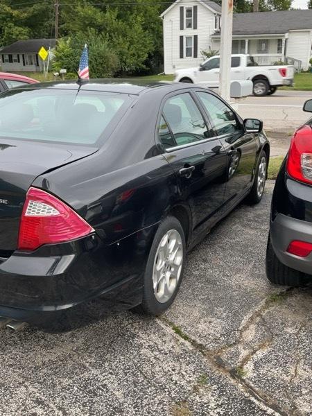 Ford Fusion I4 SE 2011