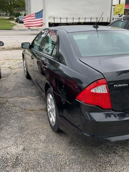 Ford Fusion I4 SE 2011