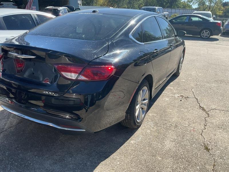 Chrysler 200 Limited 2015