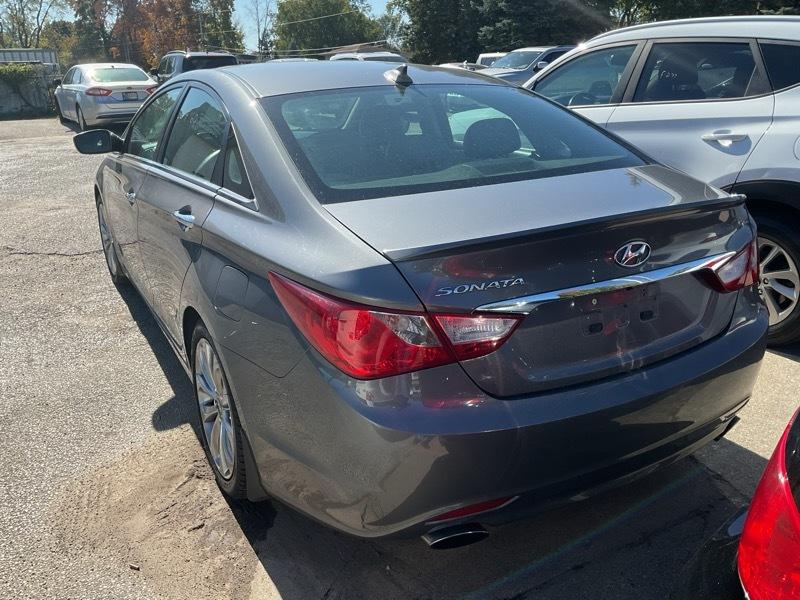 Hyundai Sonata SE Auto 2013