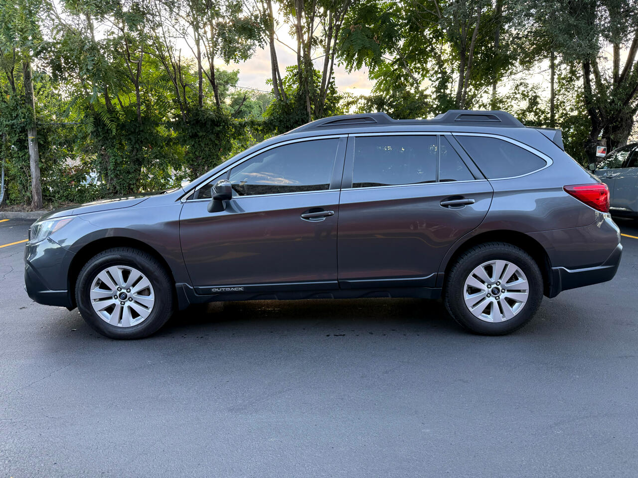 Subaru Outback 2.5i Premium 2019 Subaru Outback 2.5i Premium 2019