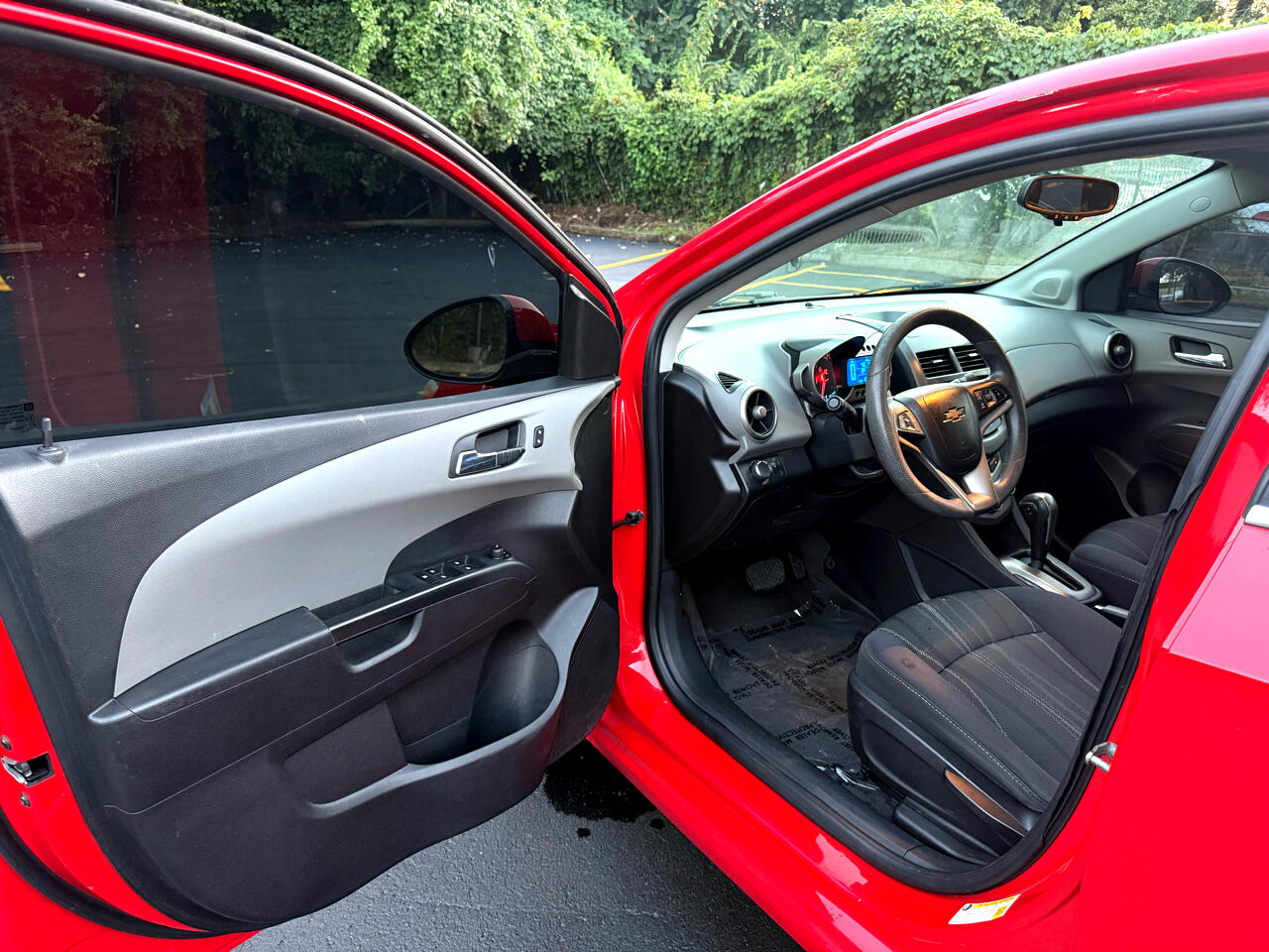 Chevrolet Sonic LT Auto Sedan 2015 Chevrolet Sonic LT Auto Sedan 2015