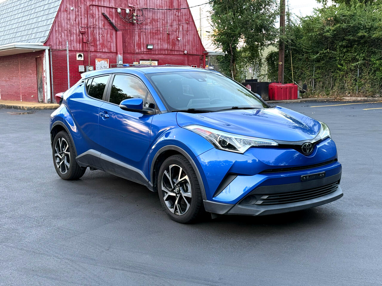 Toyota C-HR XLE 2019 Toyota C-HR XLE 2019