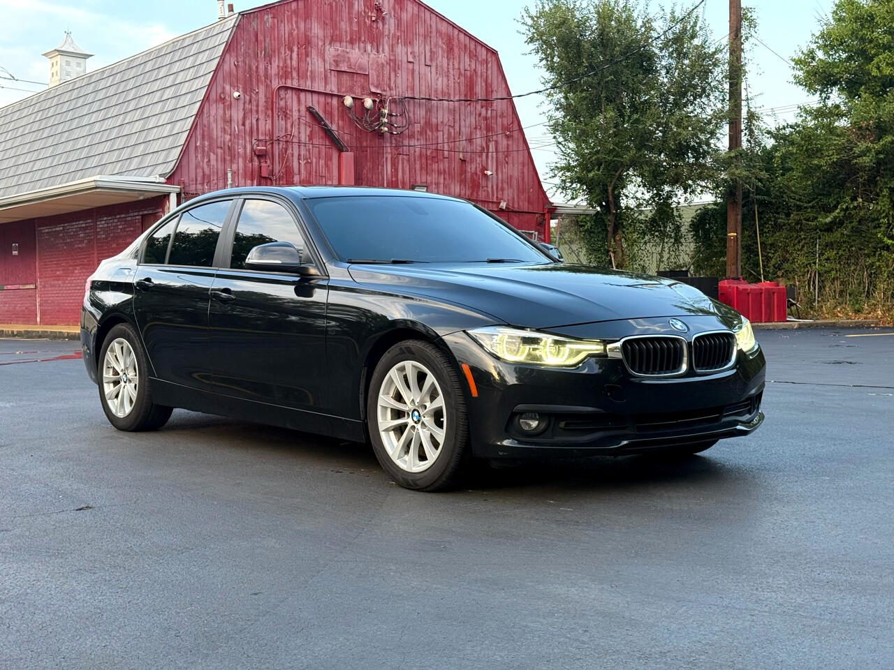 2018 Bmw 320i Sedan photo 2