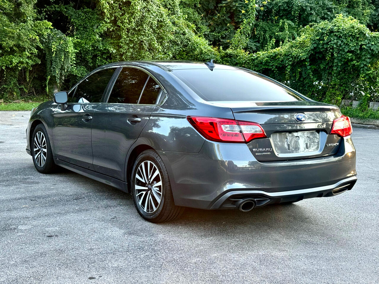 2018 Subaru Legacy 2.5i Premium photo 4