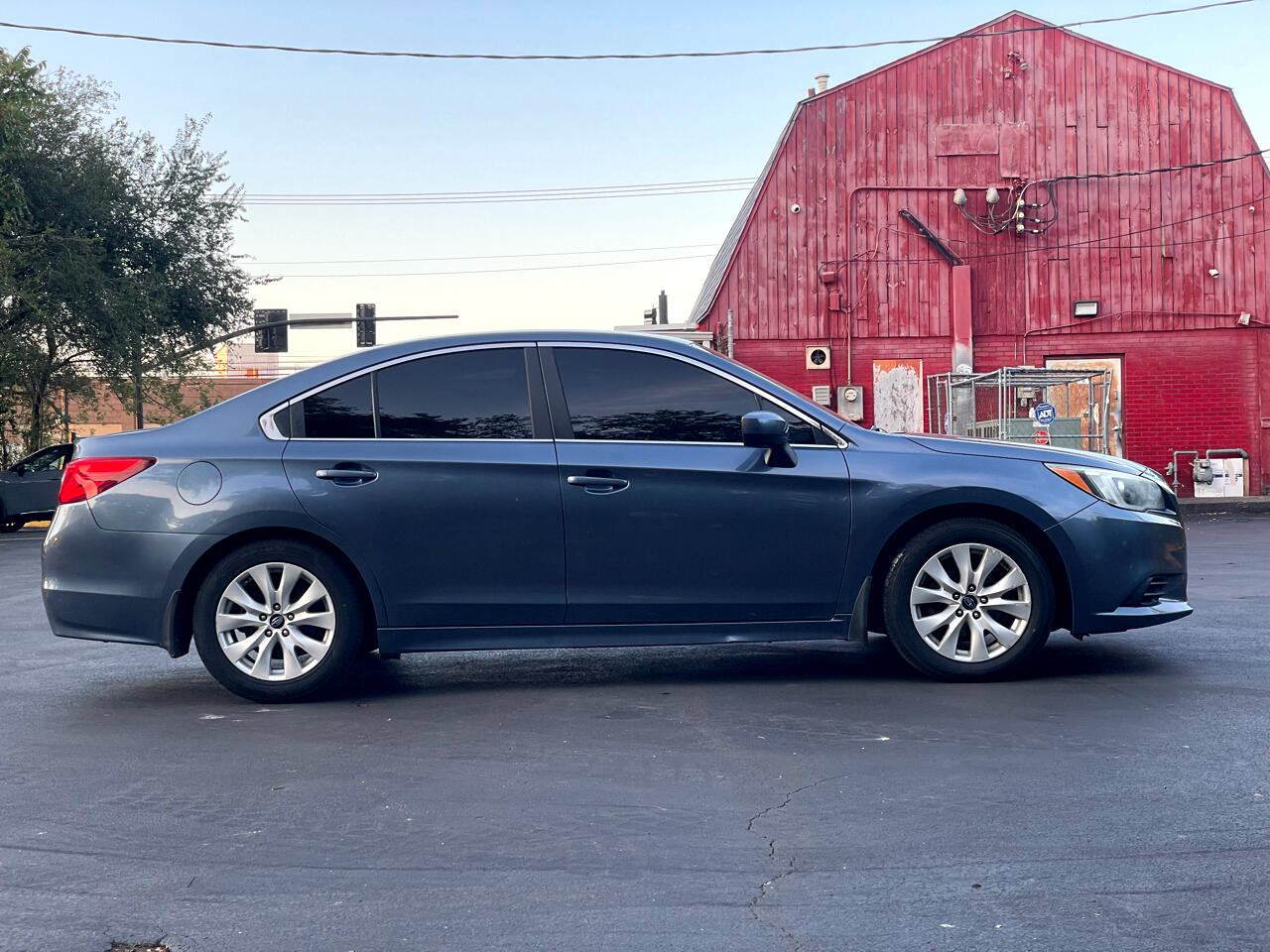 2015 Subaru Legacy 2.5i Premium photo 4