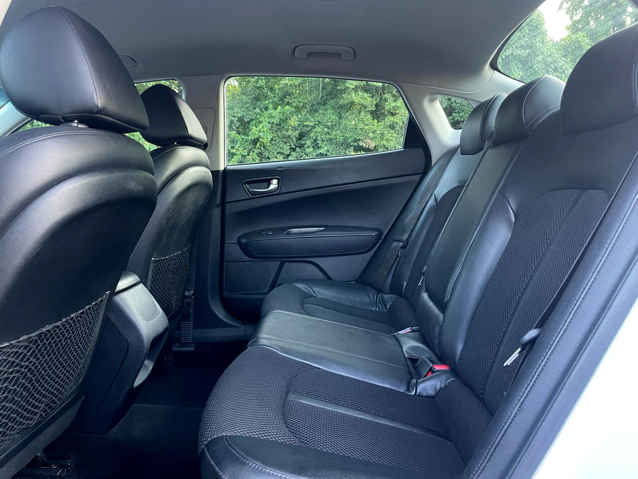 2019 Kia Optima LX photo 16
