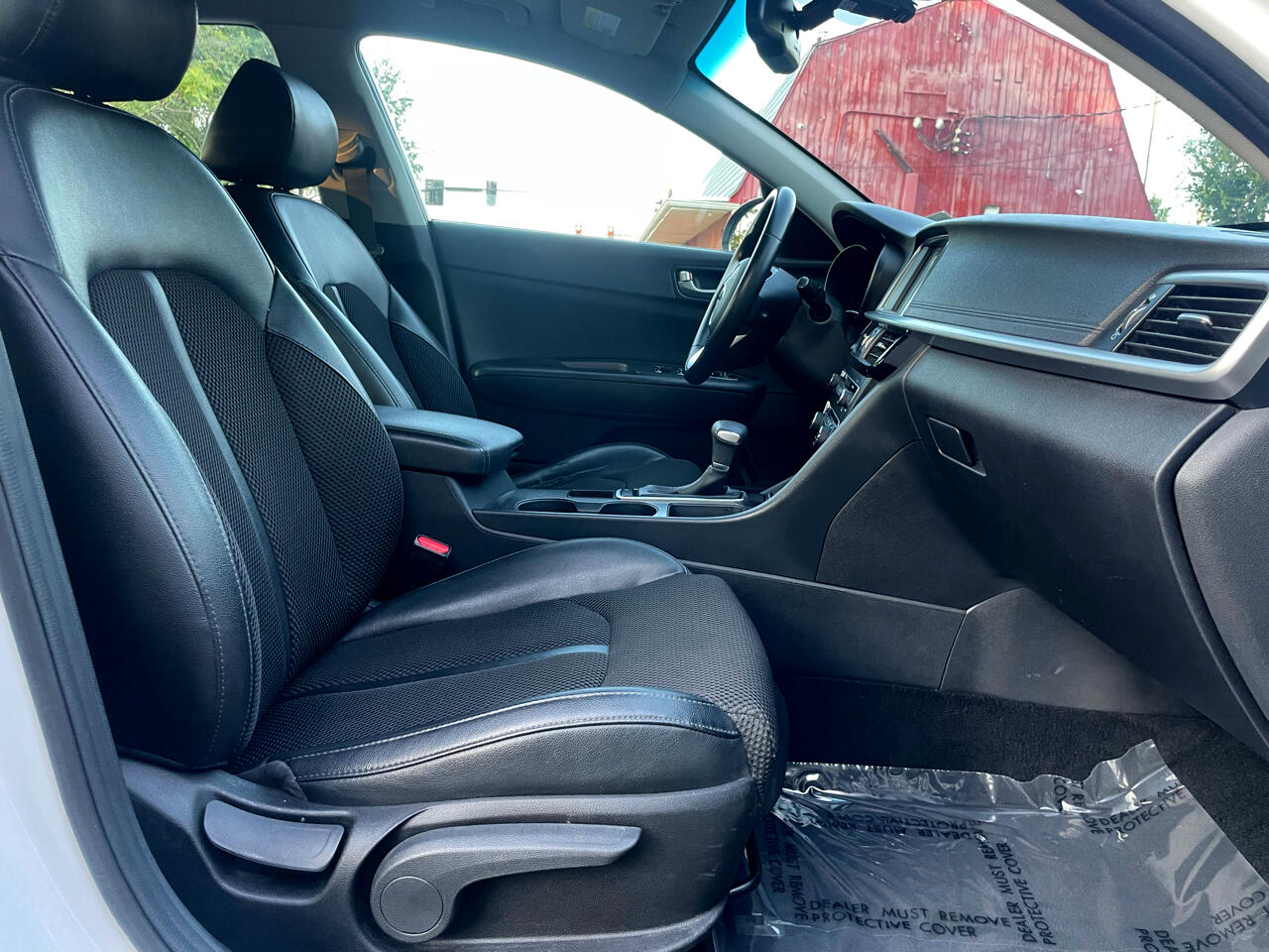 2019 Kia Optima LX photo 24