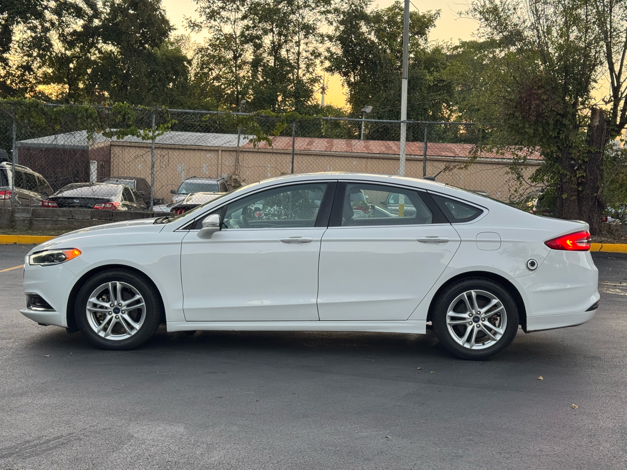 Ford Fusion Hybrid SE 2018 Ford Fusion Hybrid SE 2018