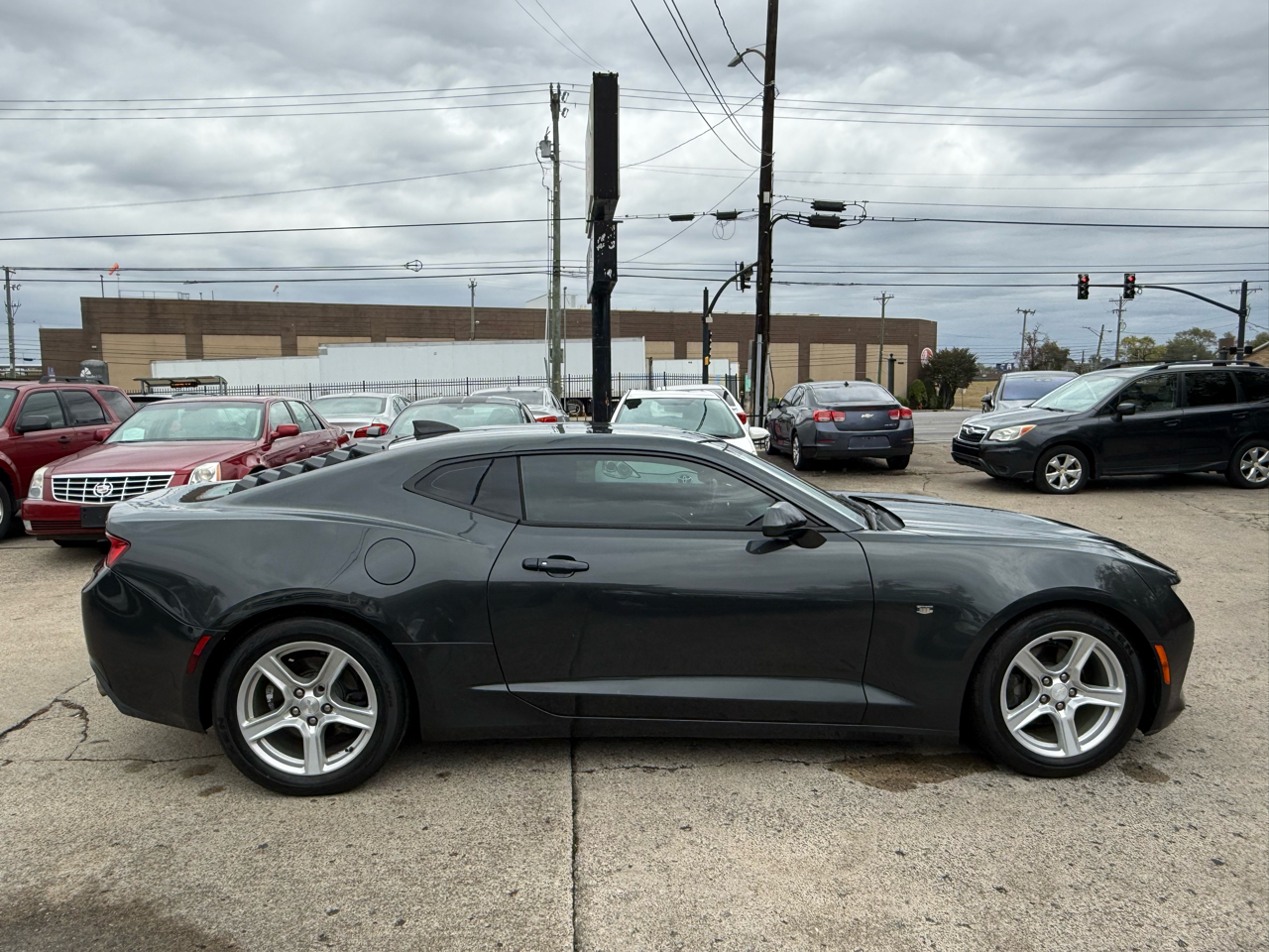 Chevrolet Camaro 1LT Coupe 2017 Chevrolet Camaro 1LT Coupe 2017