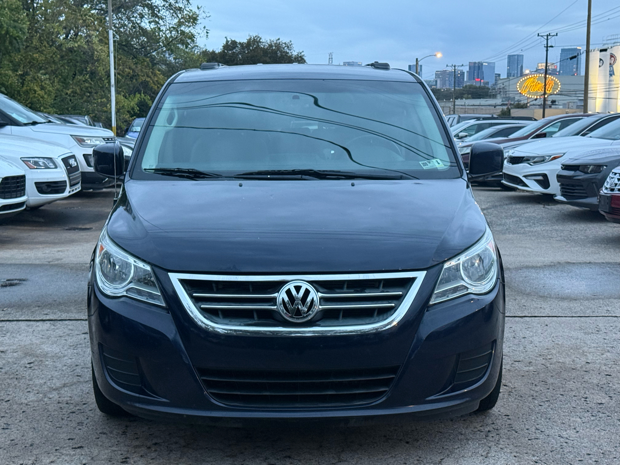 Volkswagen Routan SE 2013 Volkswagen Routan SE 2013