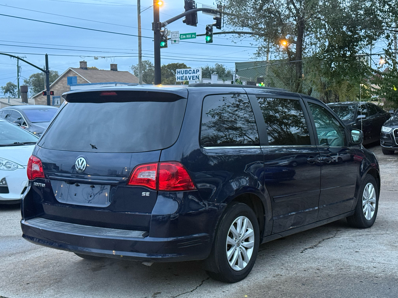 Volkswagen Routan SE 2013 Volkswagen Routan SE 2013