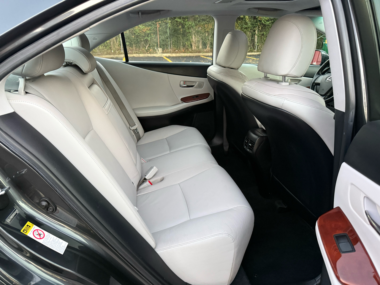 Lexus HS 250h Sedan 2011 Lexus HS 250h Sedan 2011