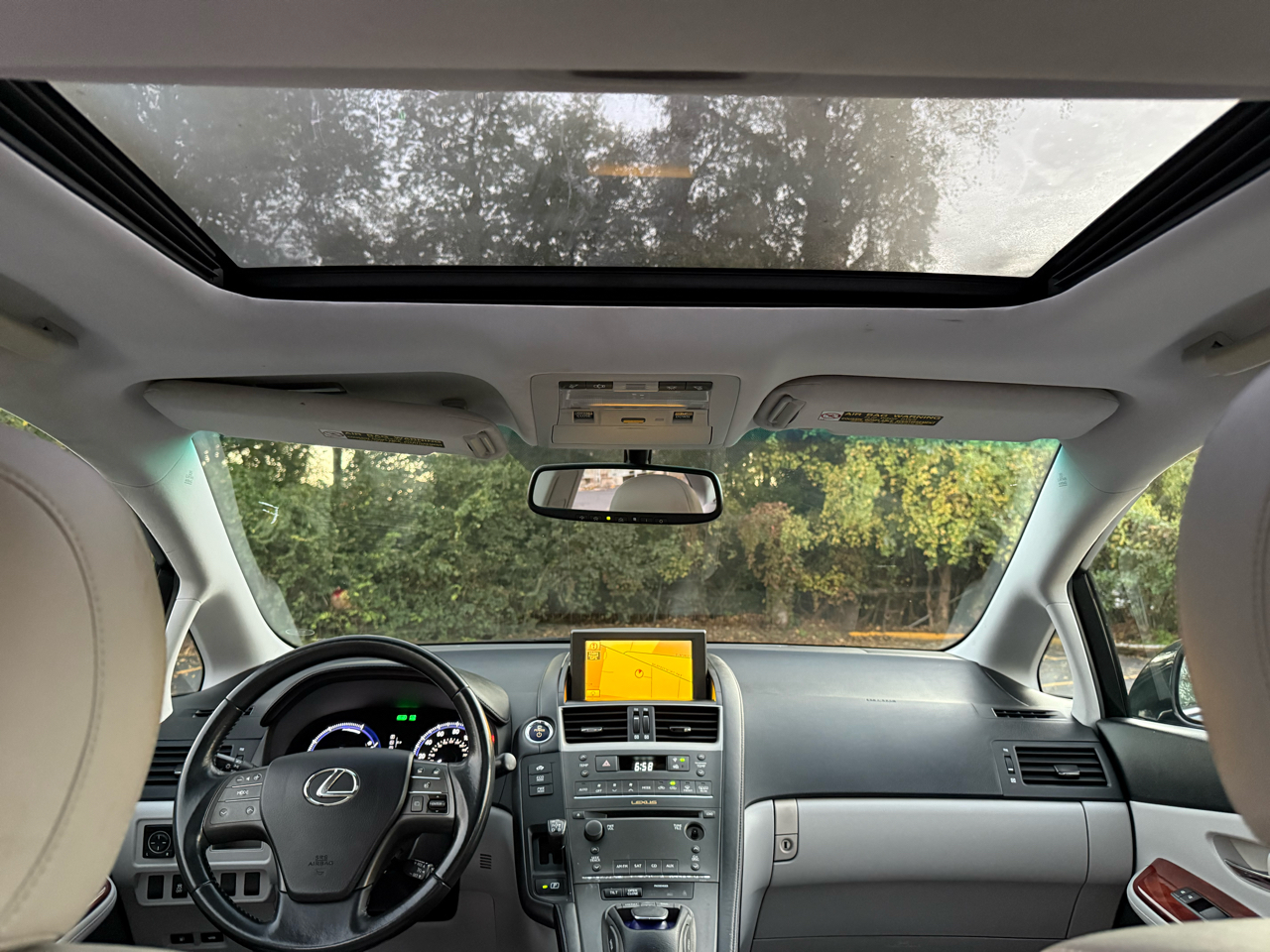 Lexus HS 250h Sedan 2011 Lexus HS 250h Sedan 2011