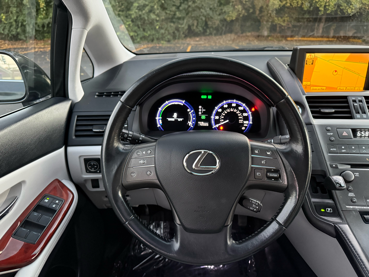 Lexus HS 250h Sedan 2011 Lexus HS 250h Sedan 2011