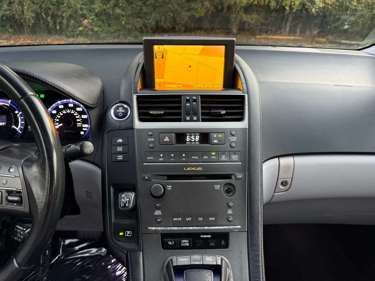 Lexus HS 250h Sedan 2011 Lexus HS 250h Sedan 2011