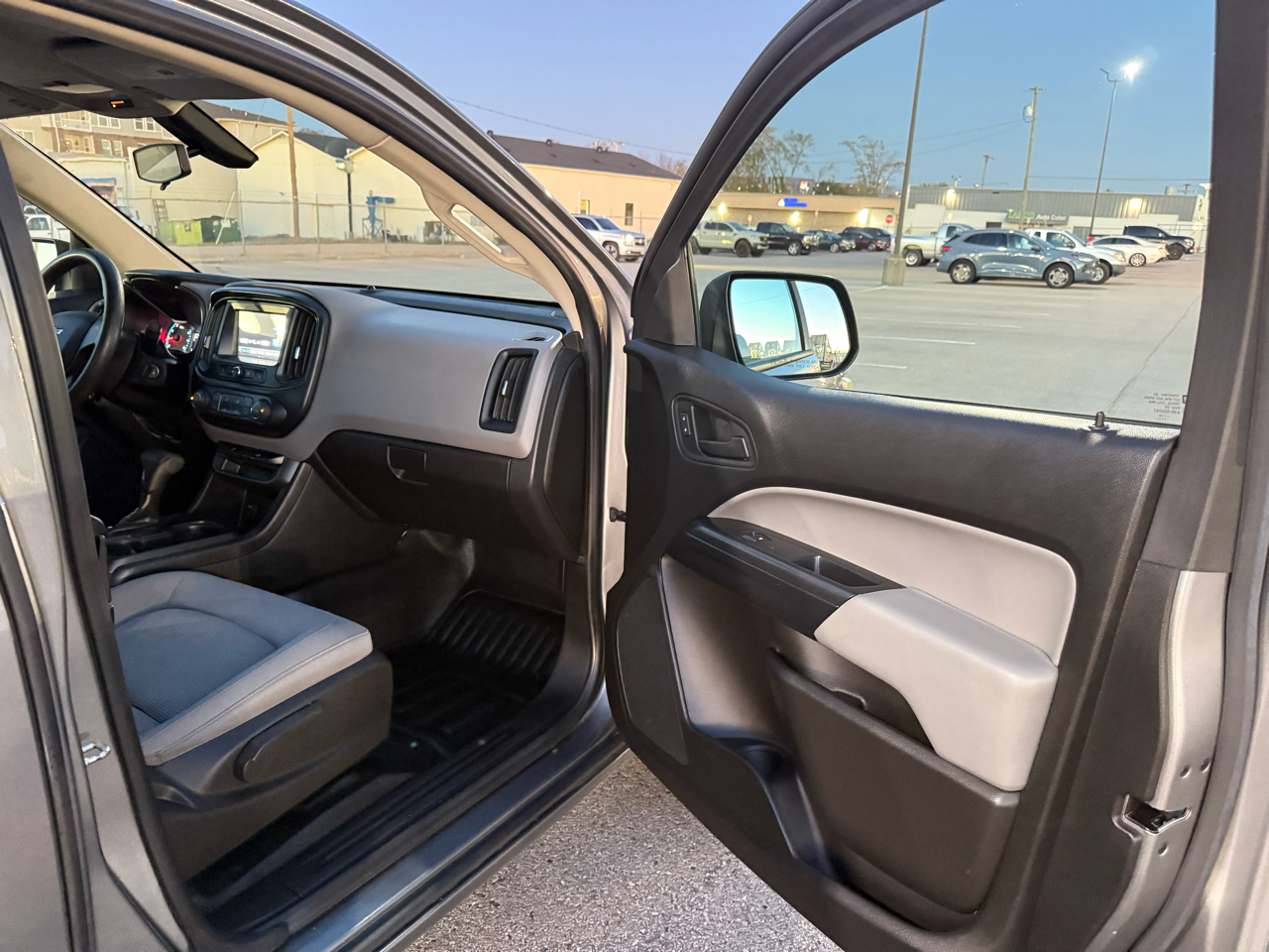 Chevrolet Colorado 2WD Ext Cab Work Truck 2018 Chevrolet Colorado 2WD Ext Cab Work Truck 2018