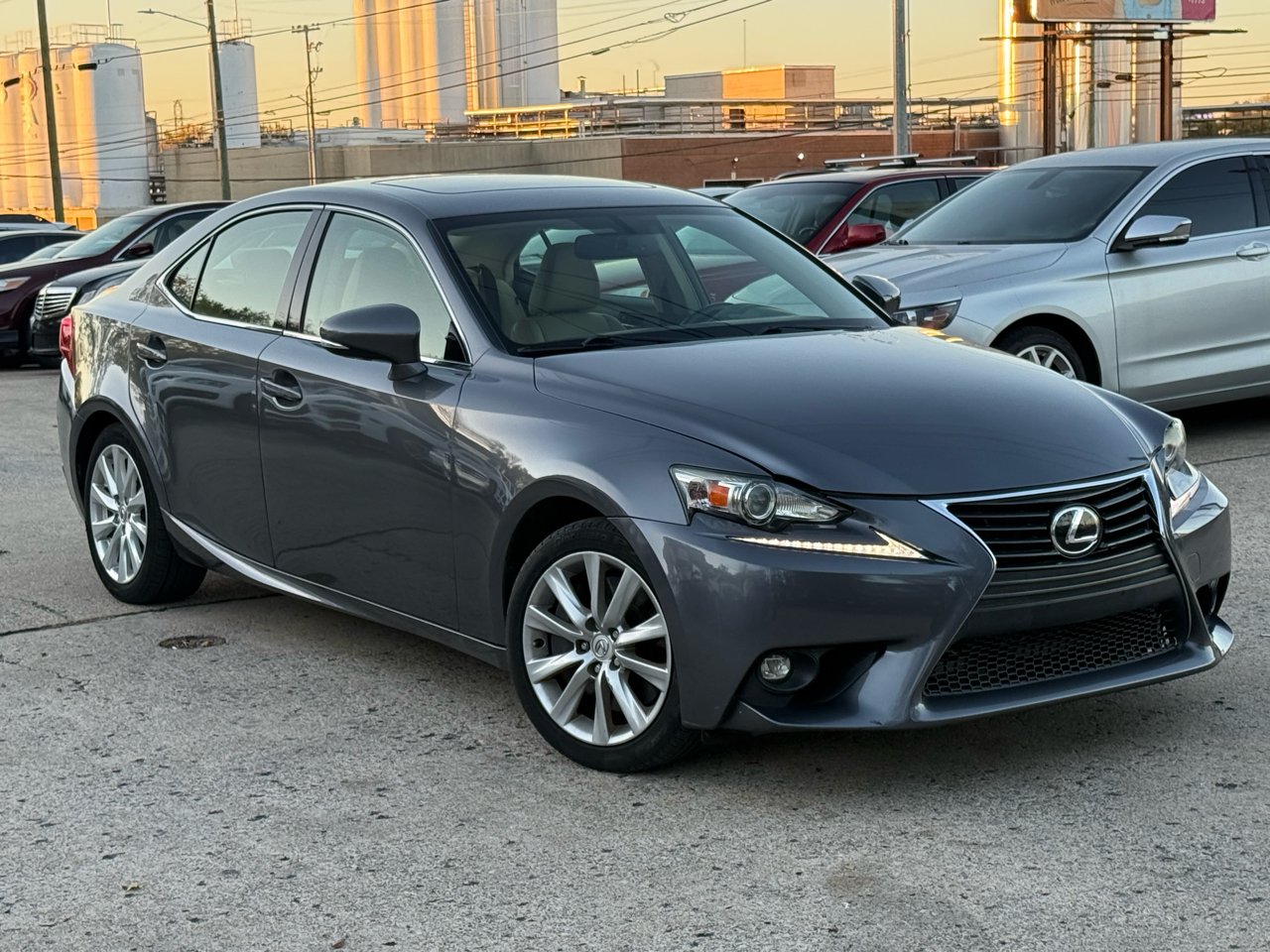 Lexus IS 200t 2016